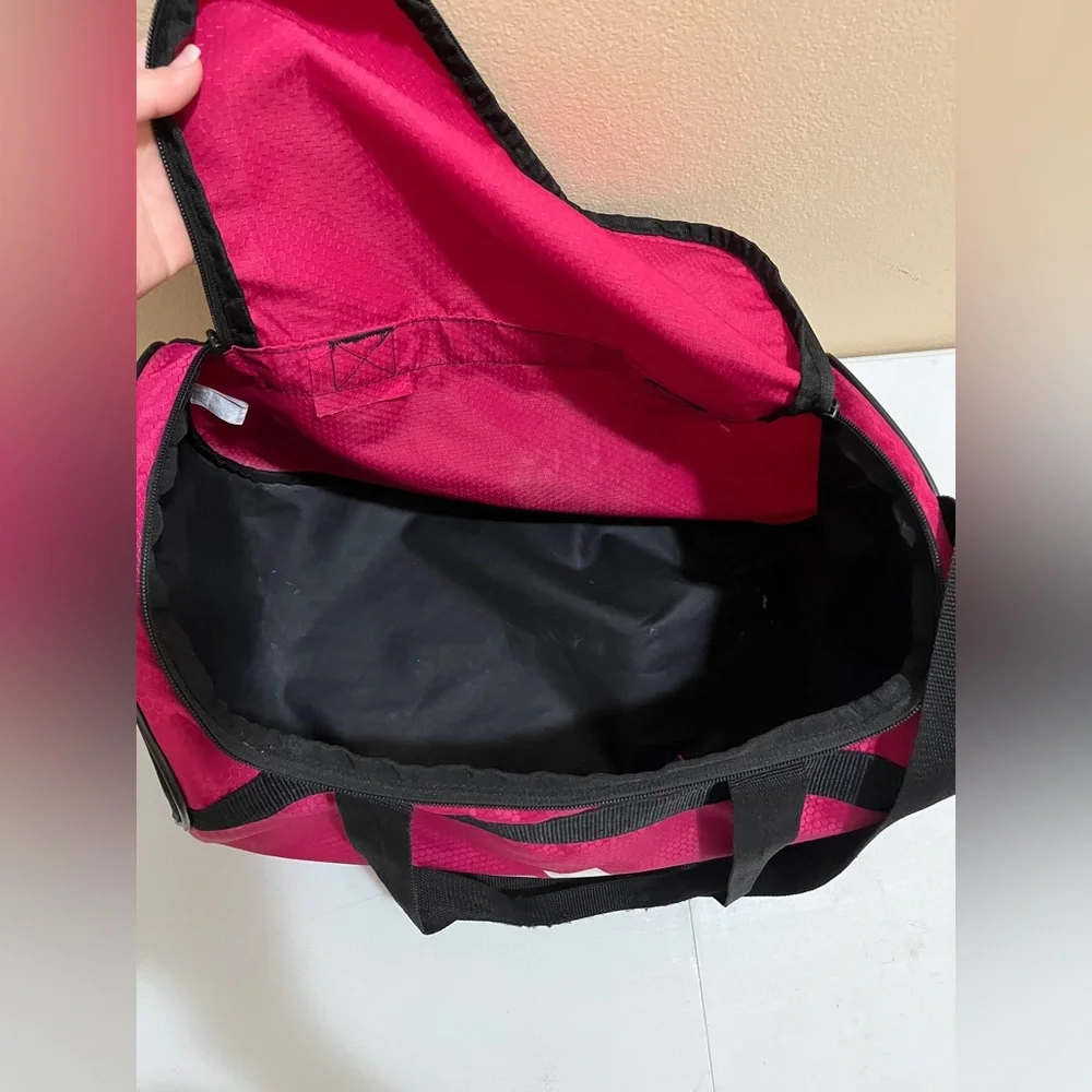 Adidas Diablo Duffel Bag Pink Black Logo Gym Workout Tote Sport Duffle Weekender - Picture 7 of 12